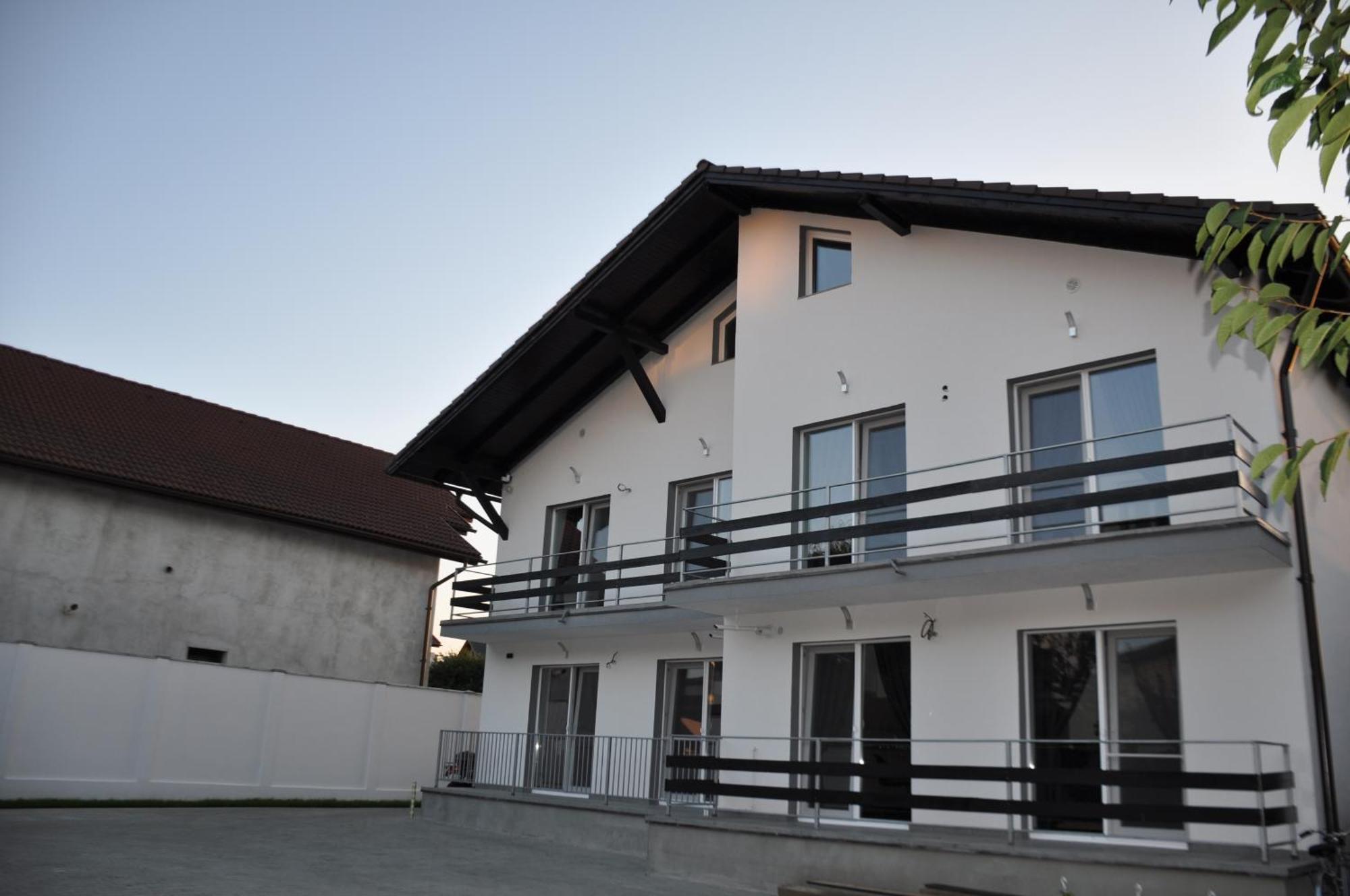 Casa Matei Inn Coresi Brasov Exterior photo